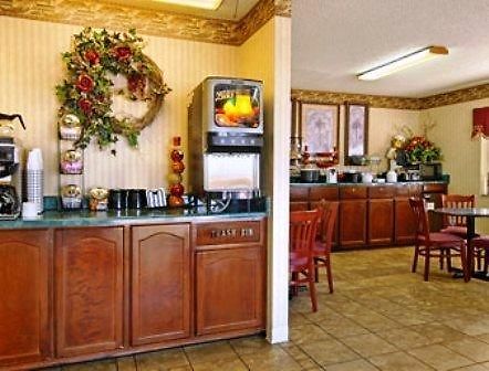 Americas Best Value Inn - Batesville Restoran fotoğraf